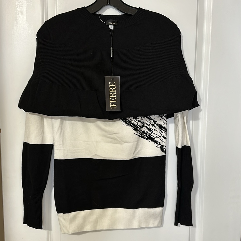 Gianfranco Ferre 2 piece set black bolero shrug and white/black tube tank NWT